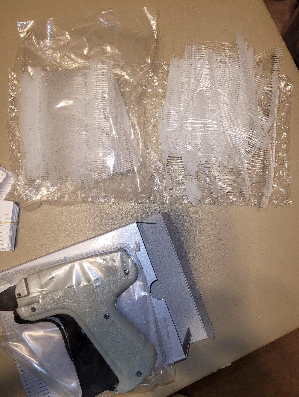 3 Arrow Pricing Guns White & Silver Price/Tag & Plastic Ties. - Picture 4 of 7
